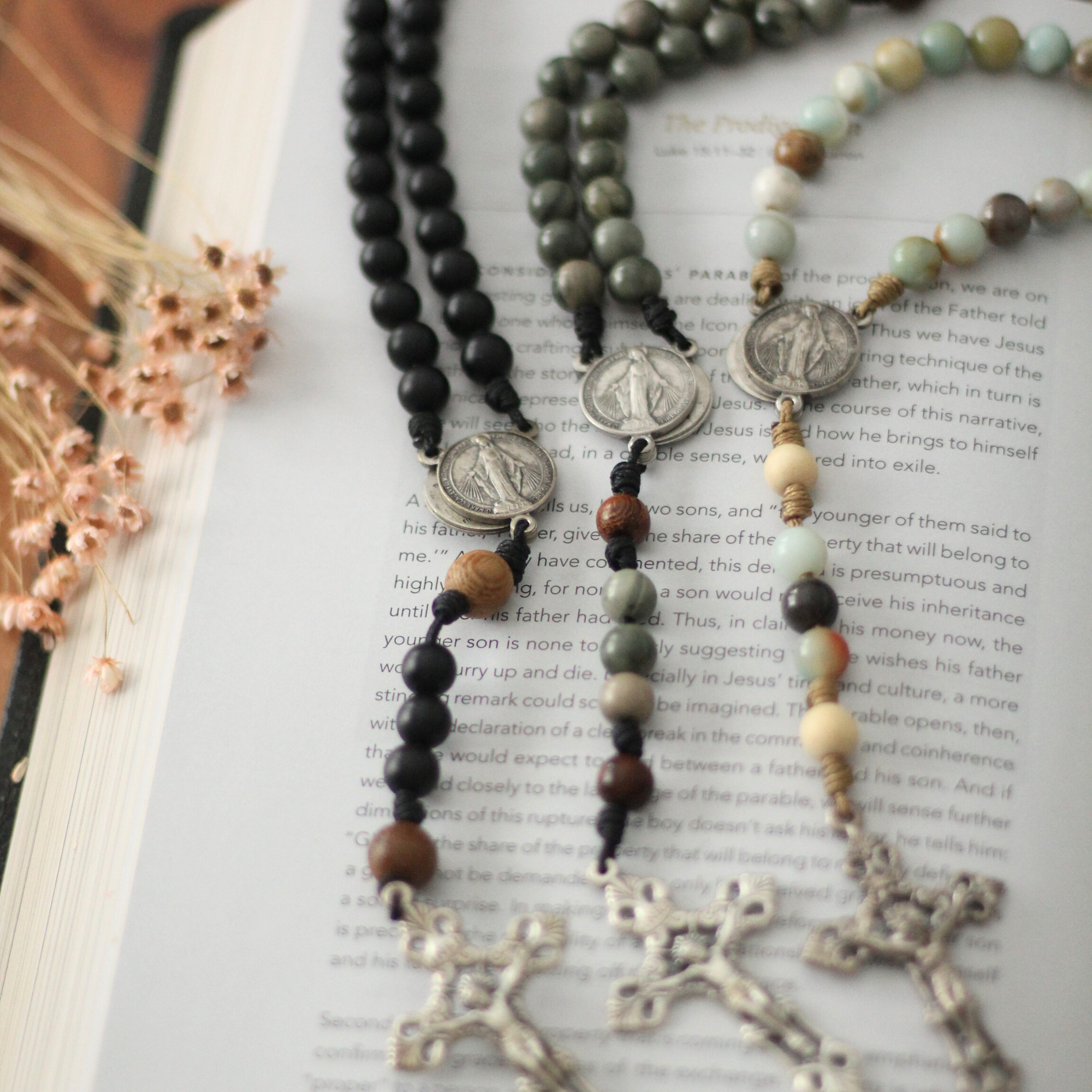 Columba | Traditional Gemstone Rosary