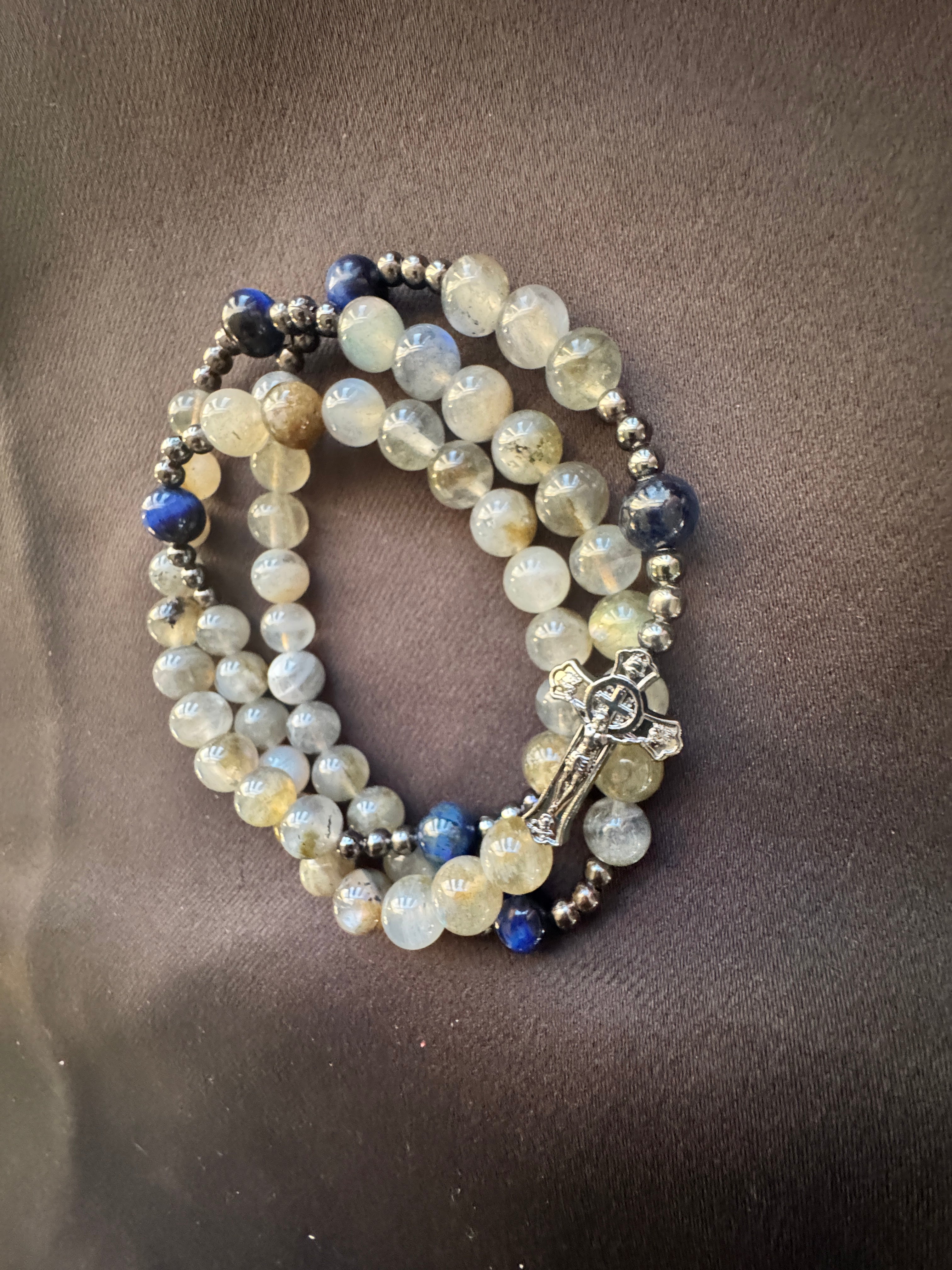 St. Louis-Marie de Montfort | Triple Wrap