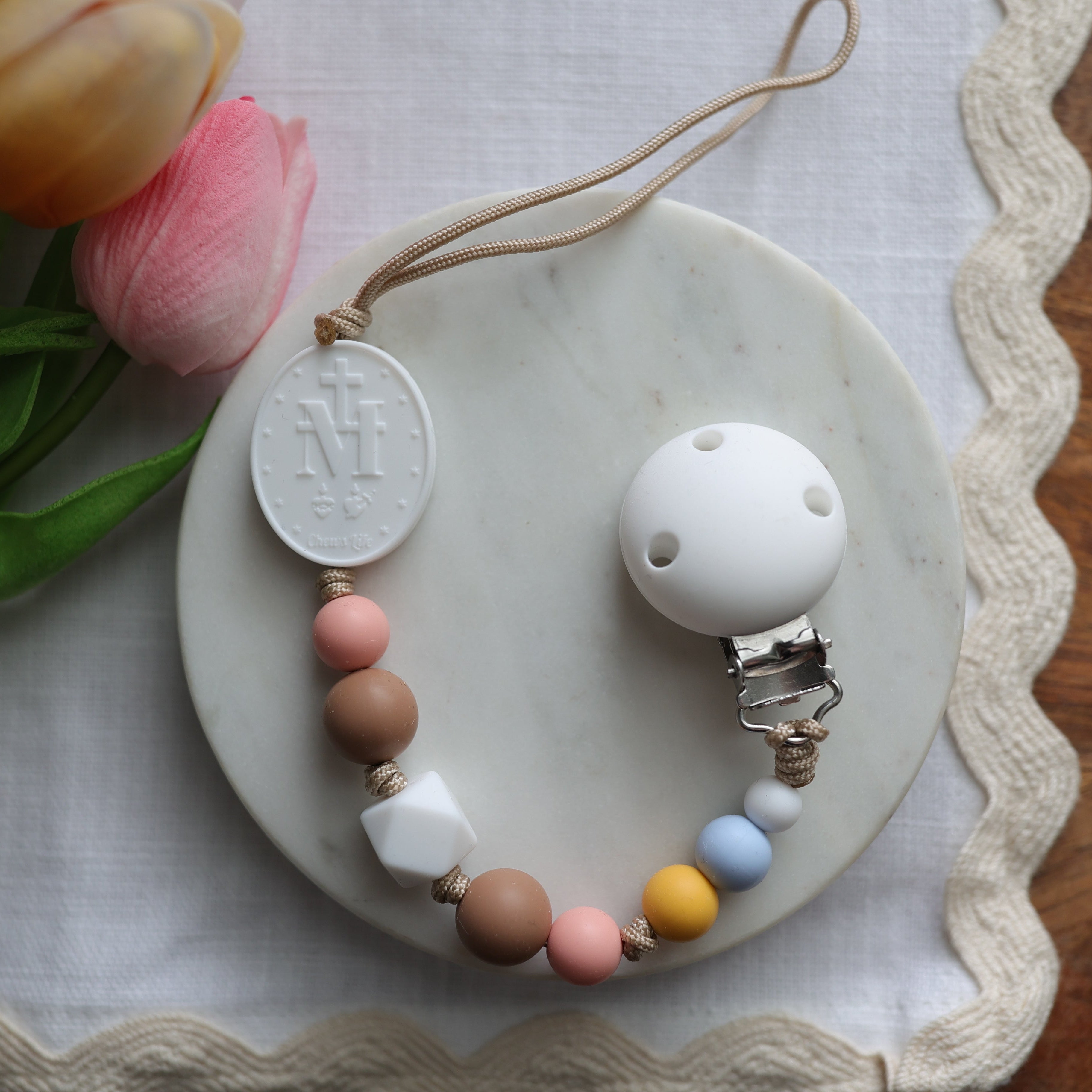 Noah | Silicone Pacifier Clip