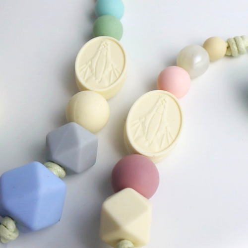 Marian Blue | Silicone Mama Necklace