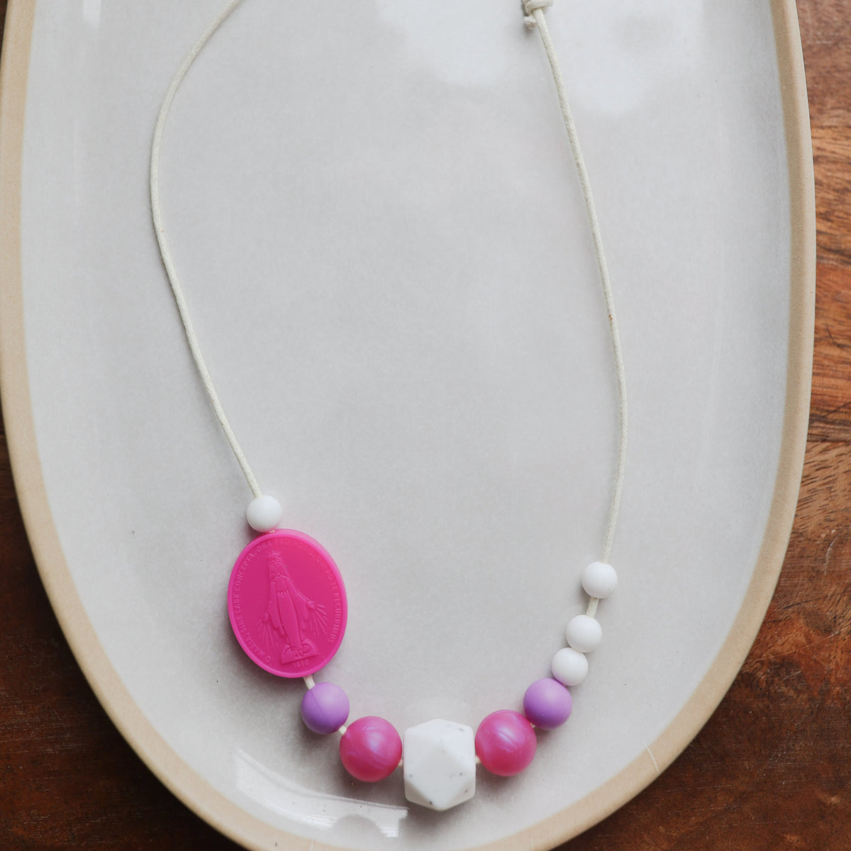 Silicone Mama Necklace | Pink