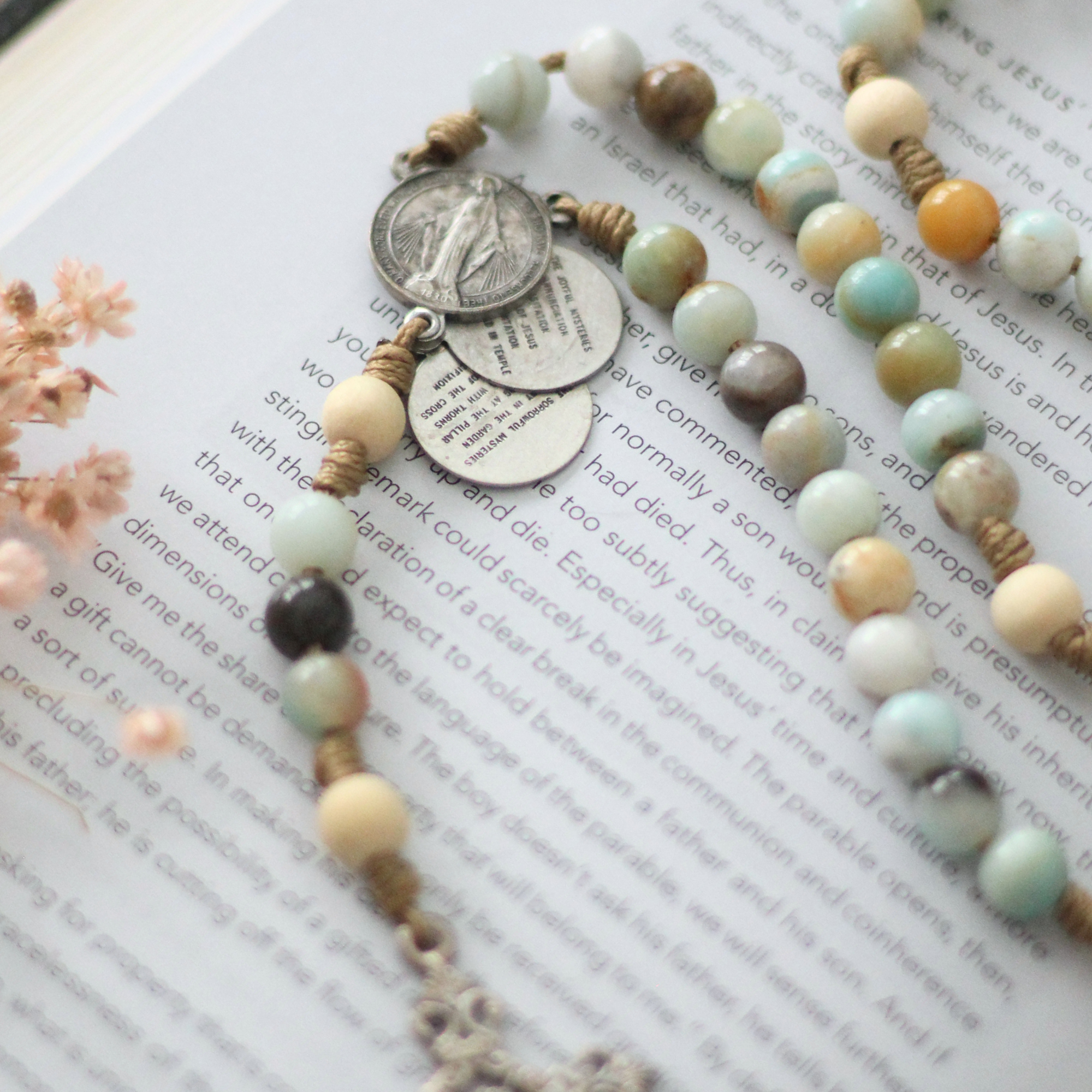 Gianna | Traditional Gemstone Rosary