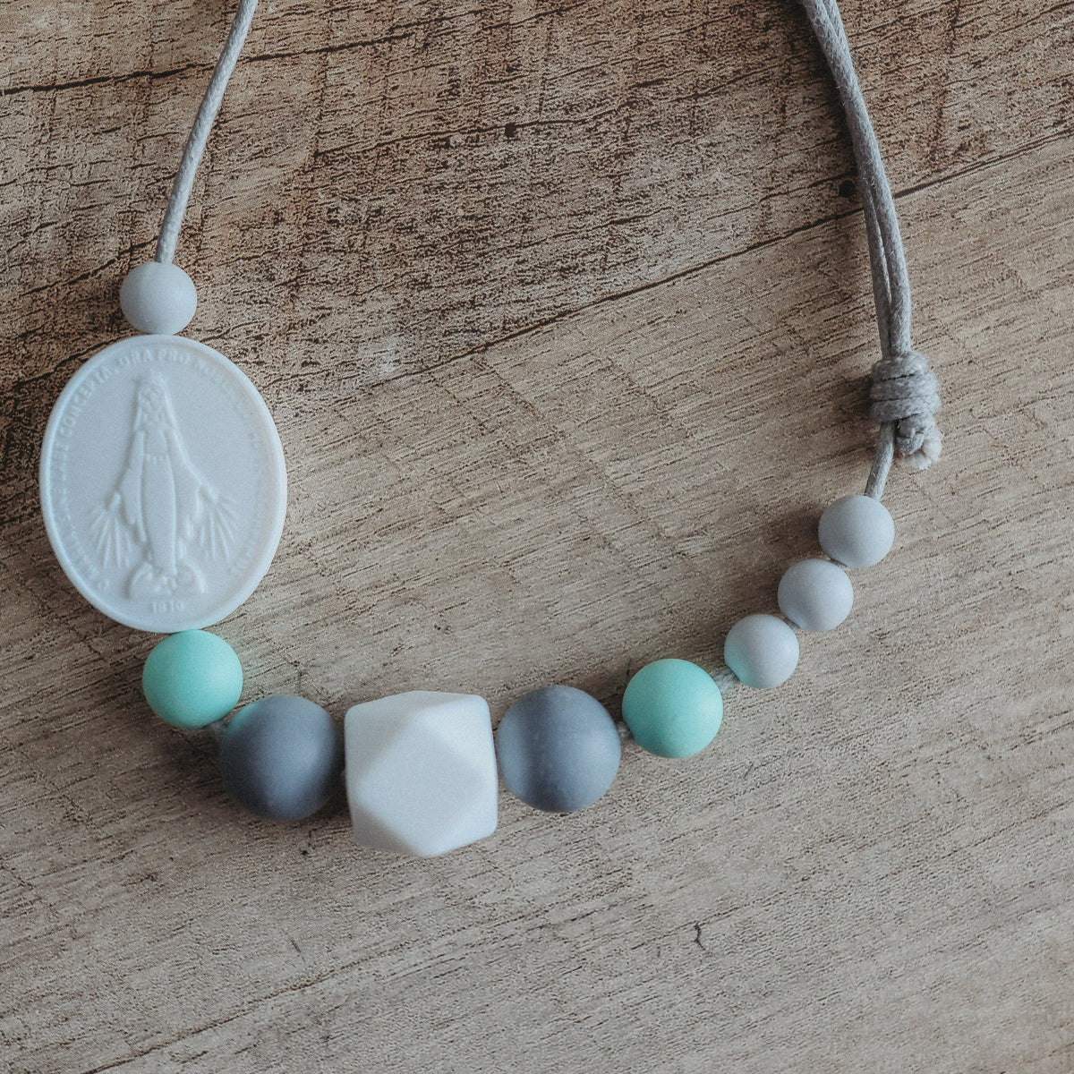 Mama Necklace | Light Aqua and Gray