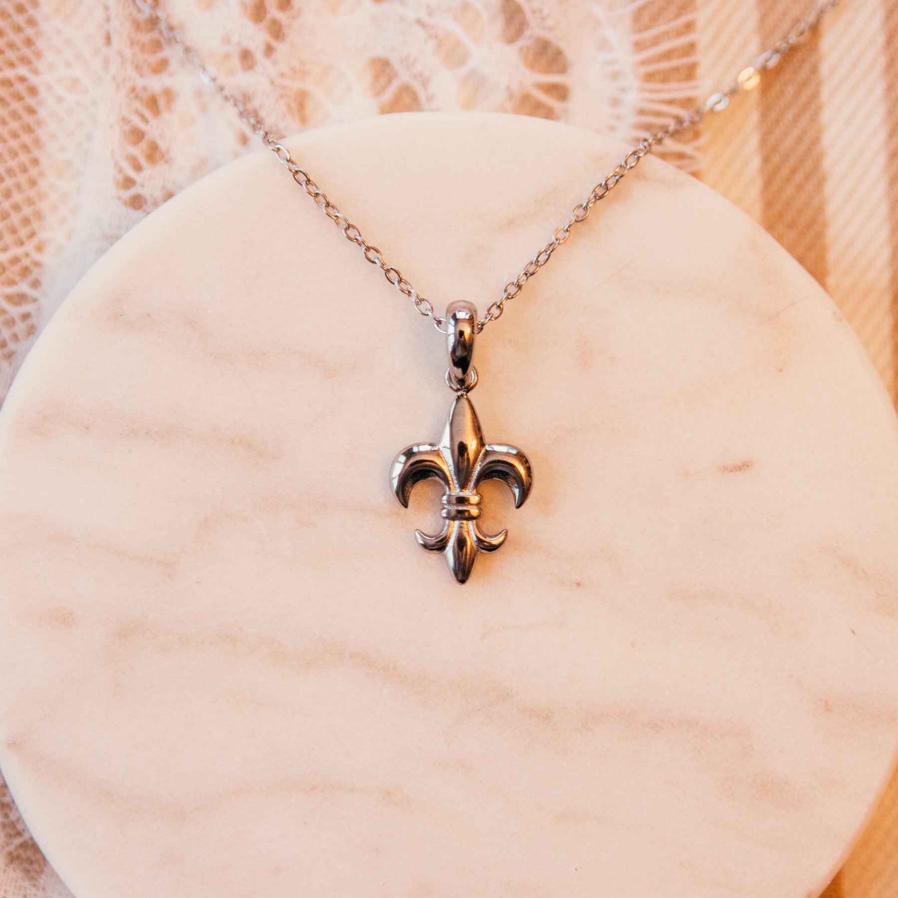 Fleur de Lis | Necklace