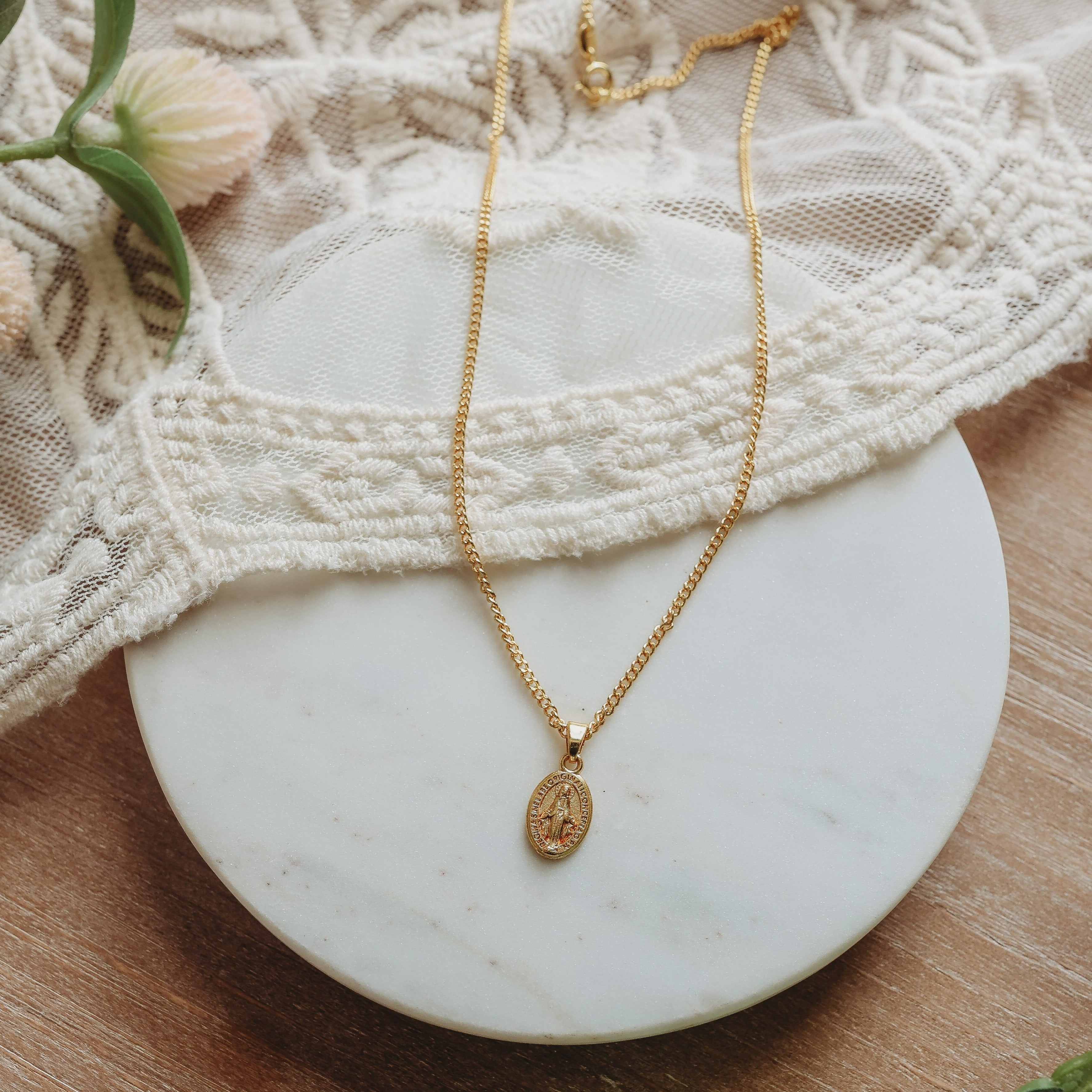 » Miraculous Medal Necklace | Gold | (100% off)