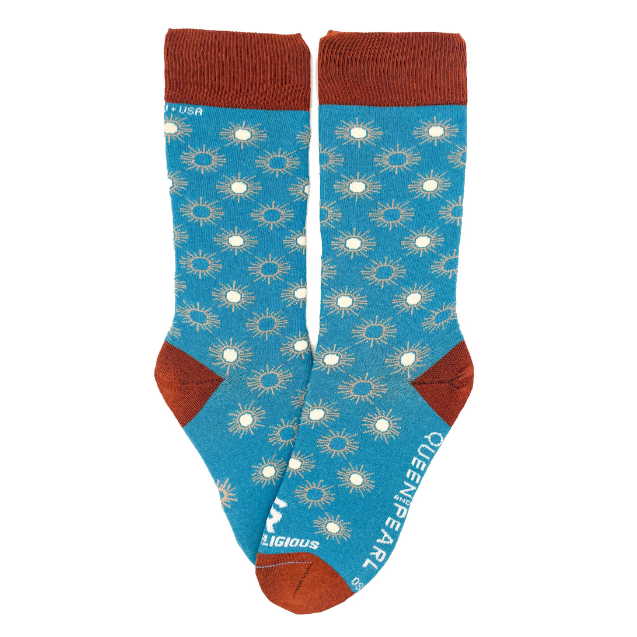 » Queen and Pearl | Adult Socks (100% off)