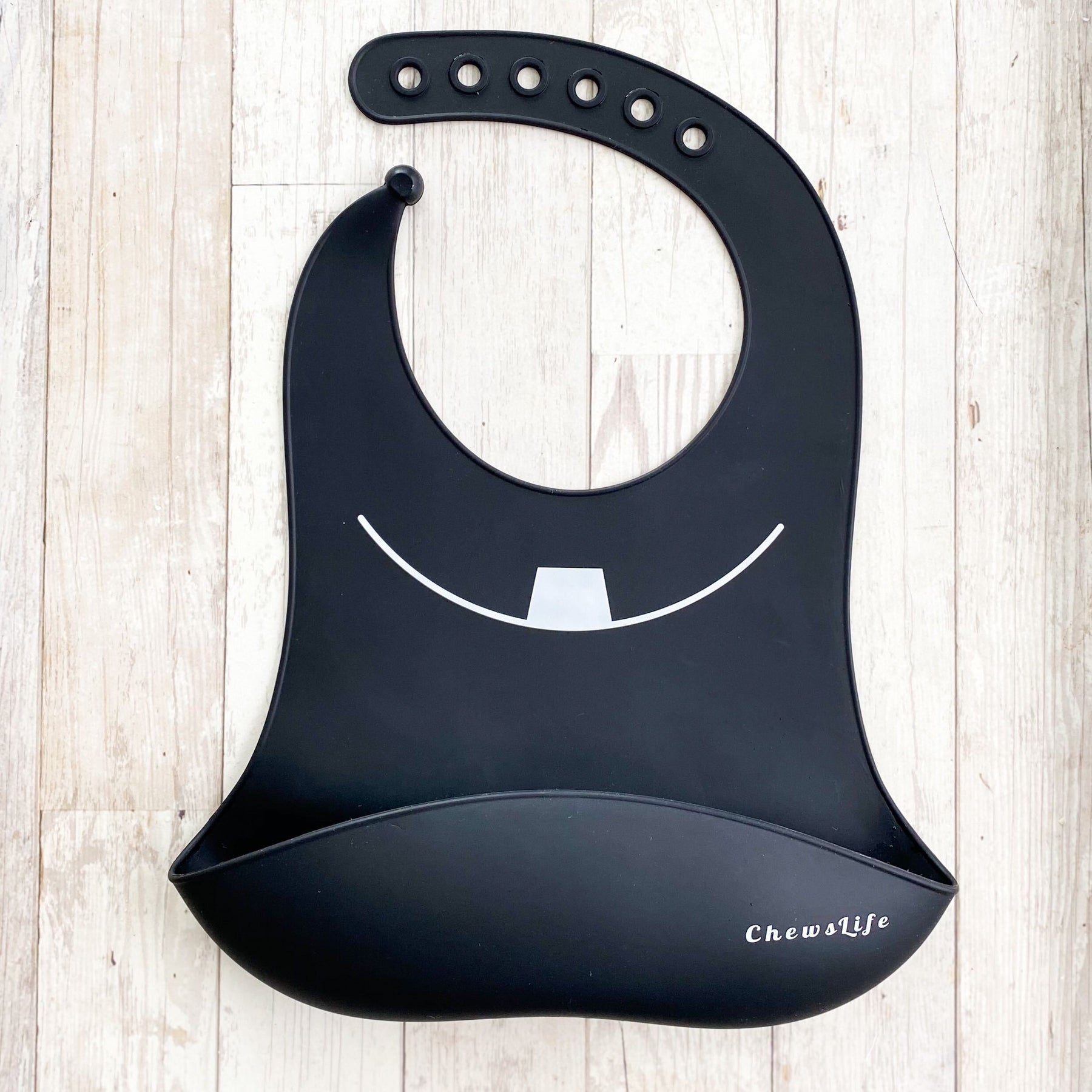 » Saintly Snacker Bib | Priest Collar (100% off)