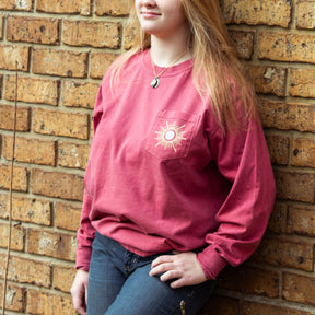 Queen & Pearl | Long Sleeve Pocket Tee