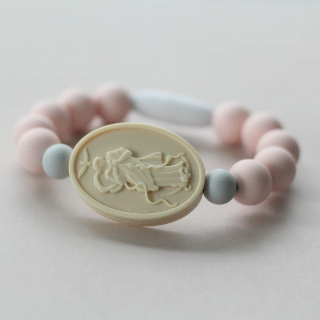 Immaculate Heart of Mary Saint Bracelet | Light Pink