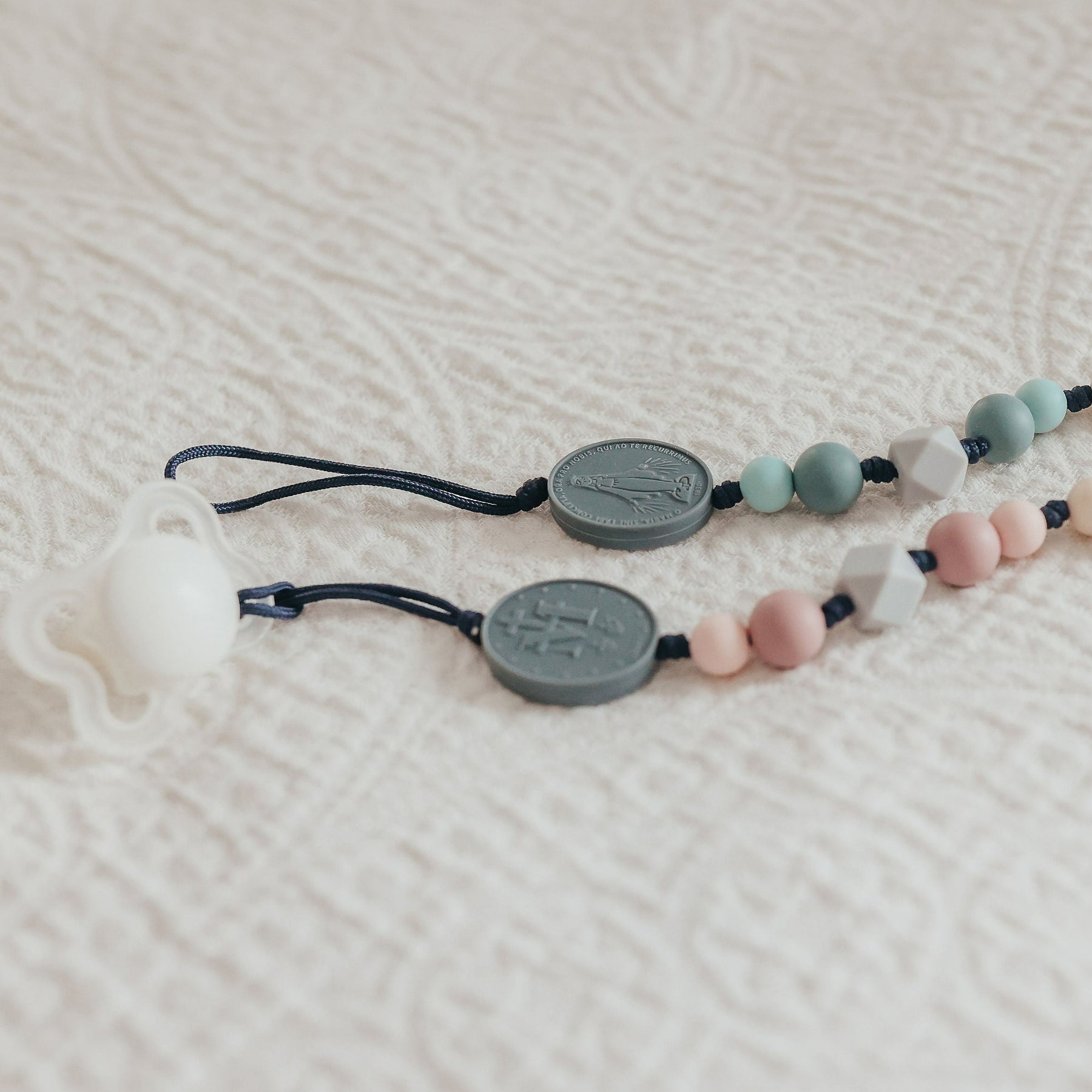 Pacifier Clip | Silicone